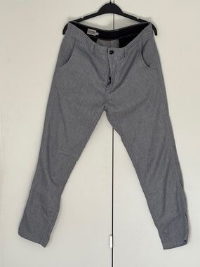 Light grey Slim Pants, Men’s 31, United Stock Dry Goods